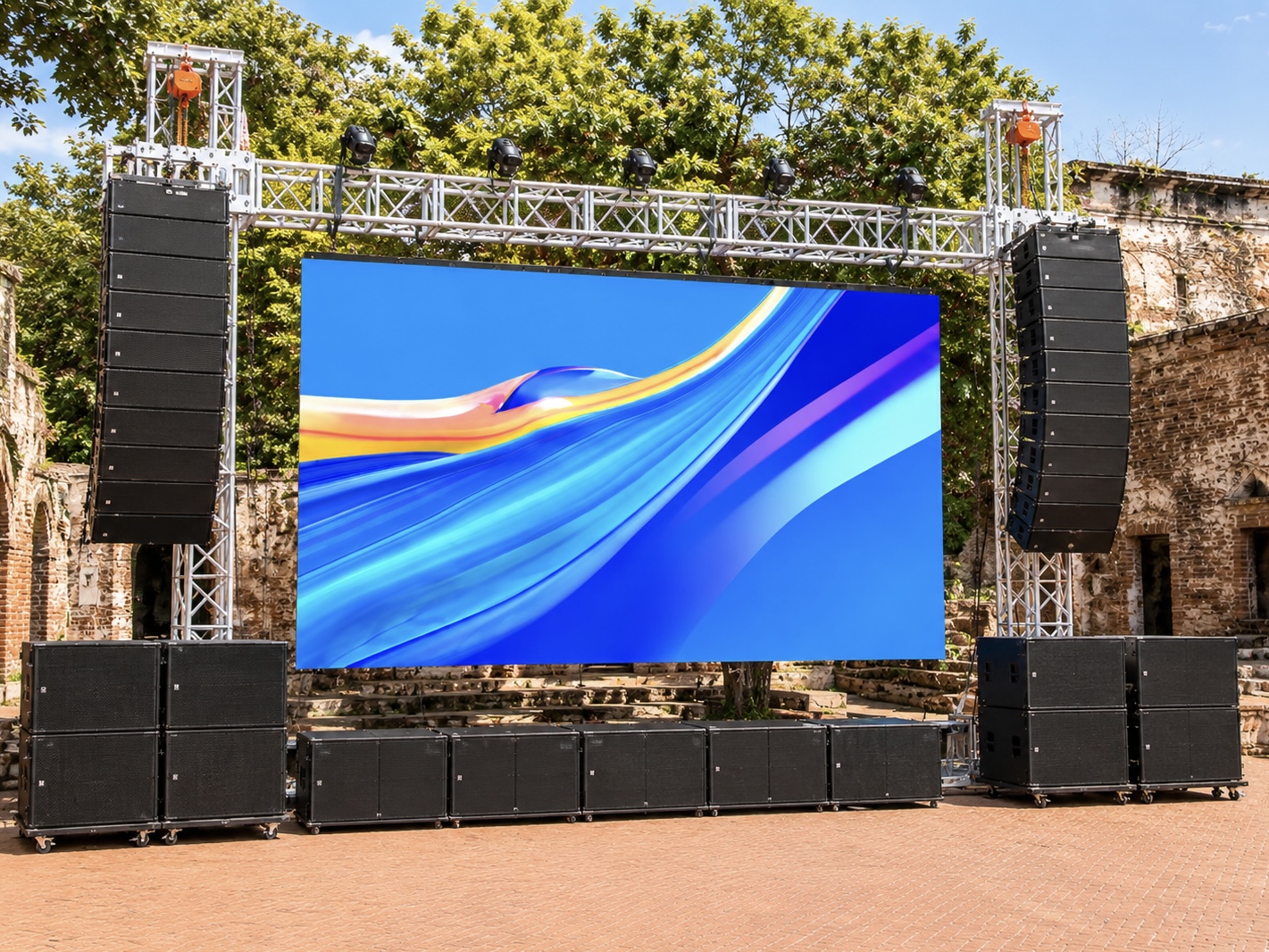Stage Mega Screen, Sound Line Array Speakers